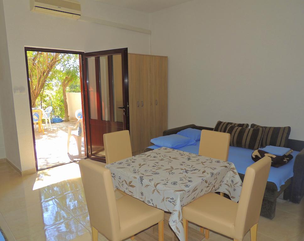 Guest House Jelena Budva Exteriör bild