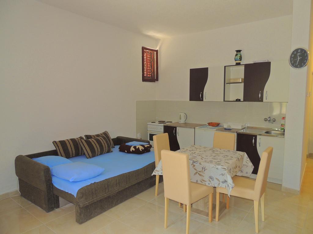 Guest House Jelena Budva Exteriör bild
