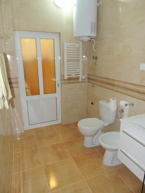 Guest House Jelena Budva Exteriör bild