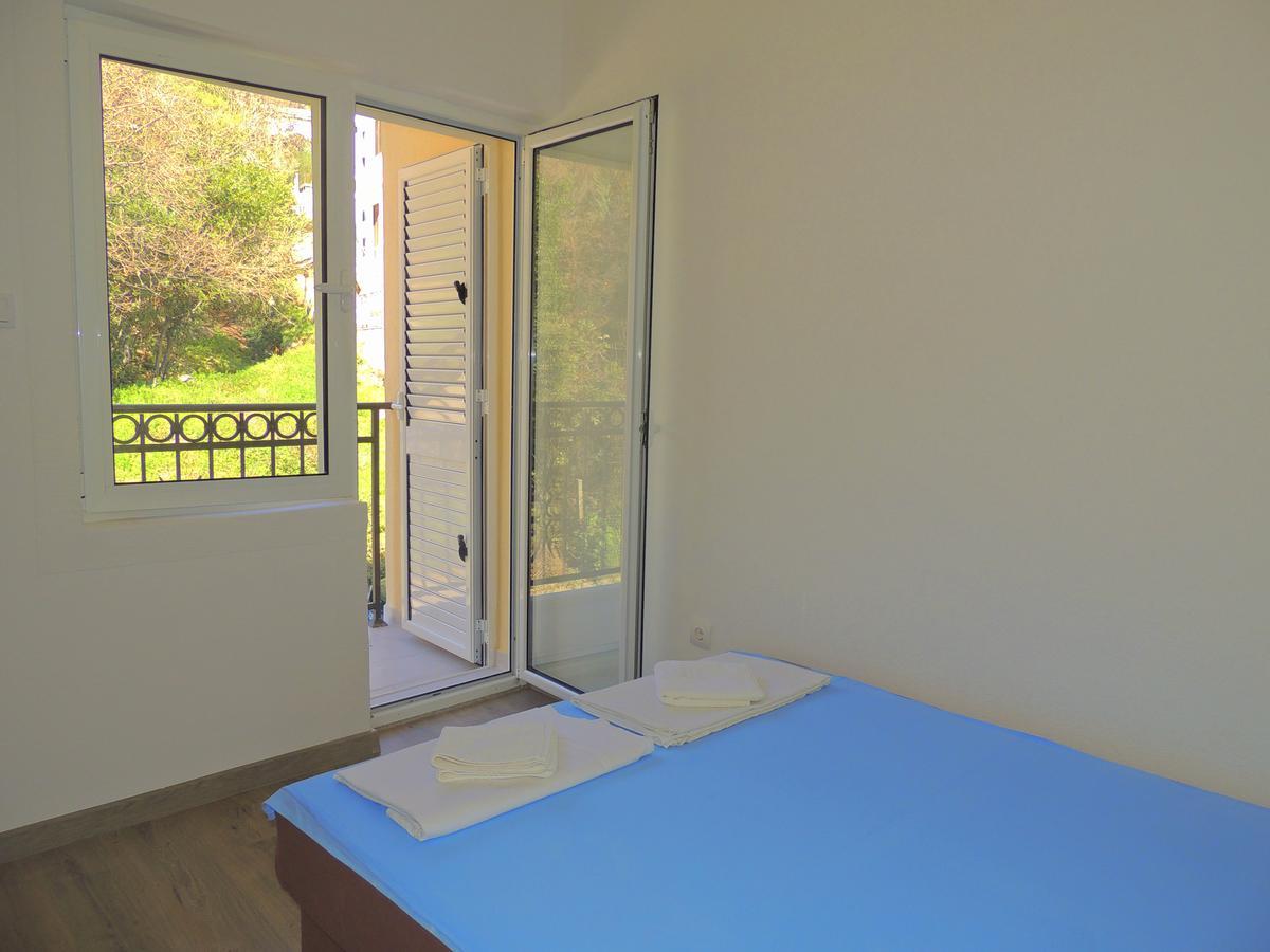 Guest House Jelena Budva Exteriör bild
