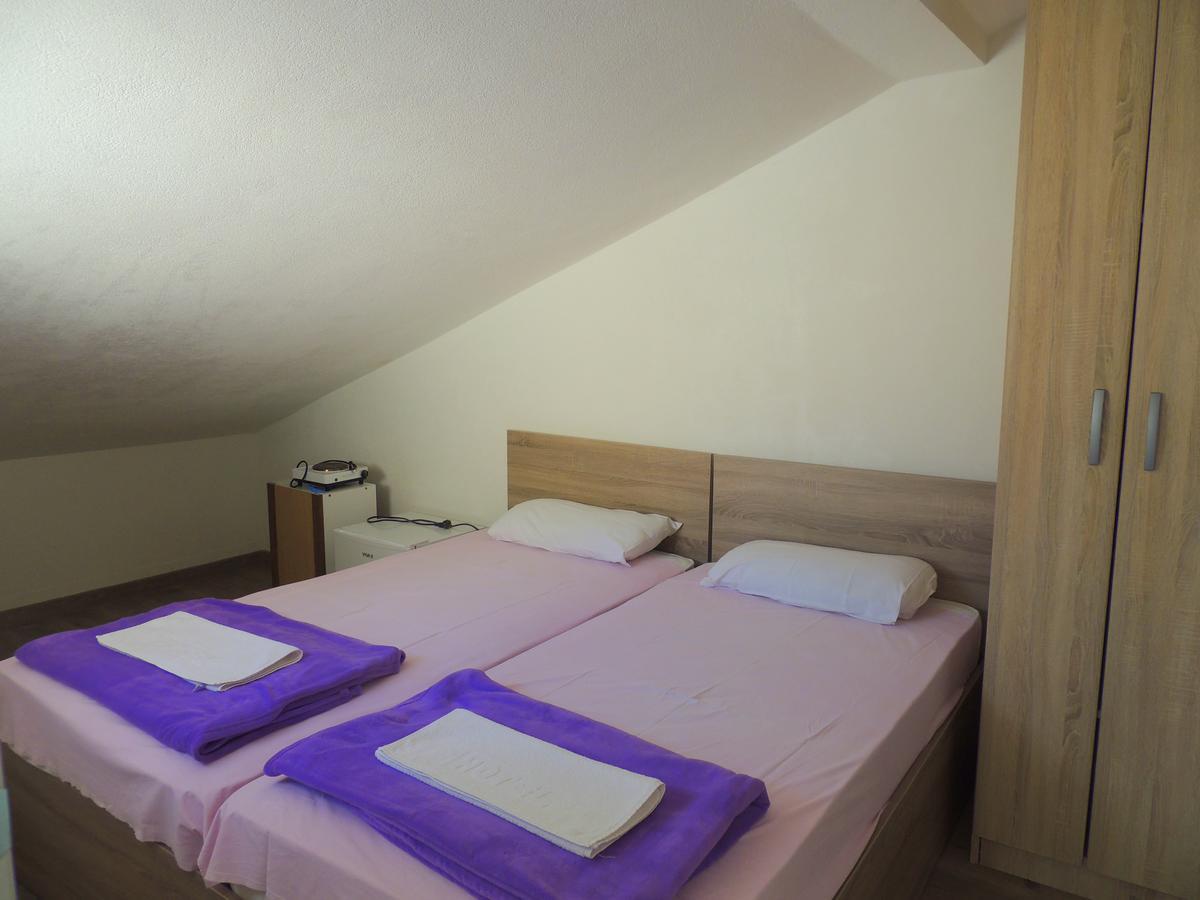 Guest House Jelena Budva Exteriör bild