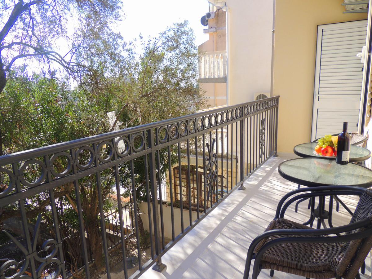 Guest House Jelena Budva Exteriör bild
