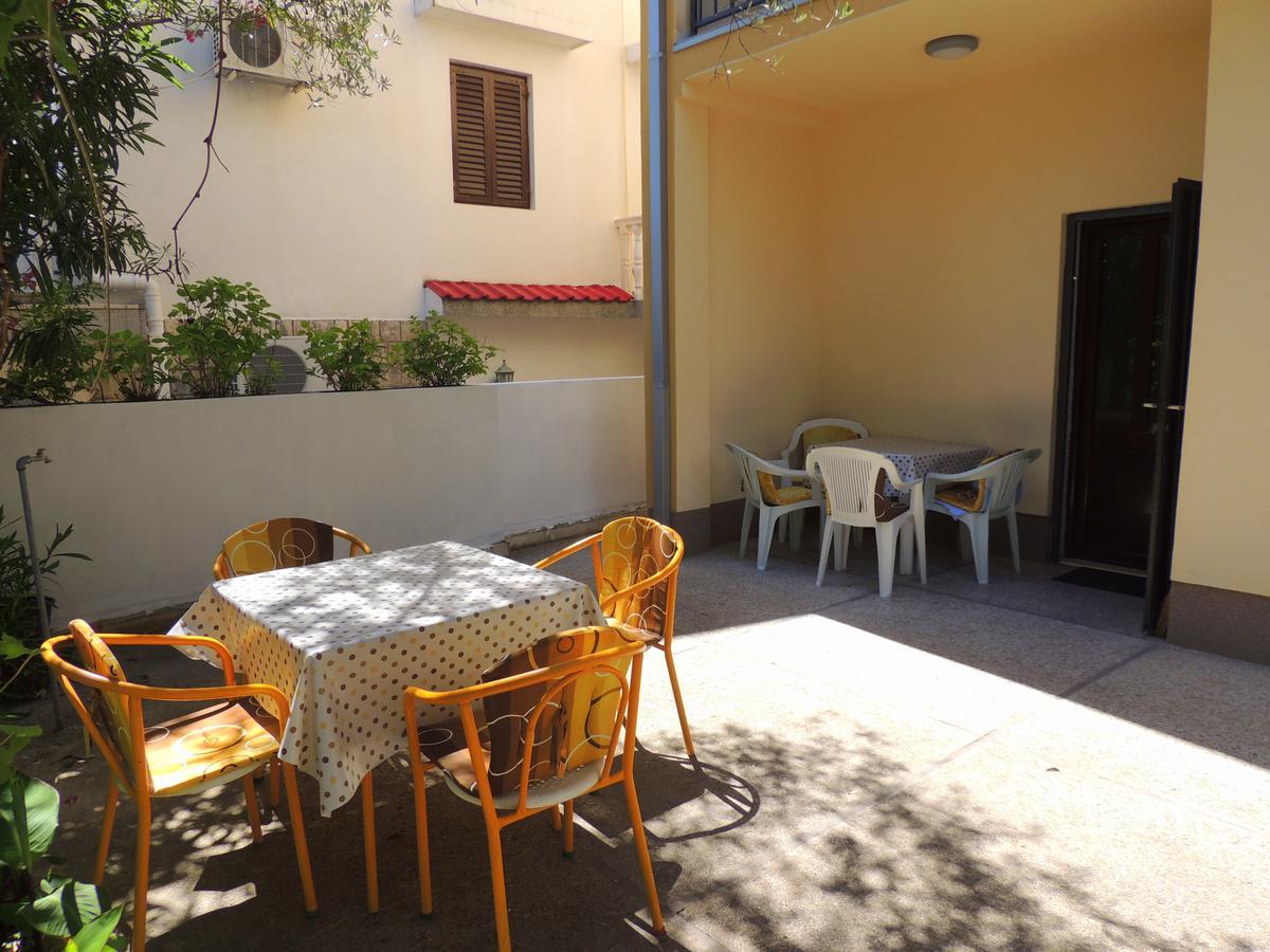 Guest House Jelena Budva Exteriör bild
